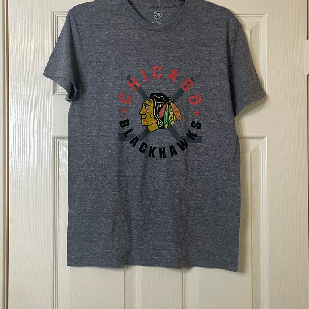NHL Chicago Blackhawks Gray T-Shirt